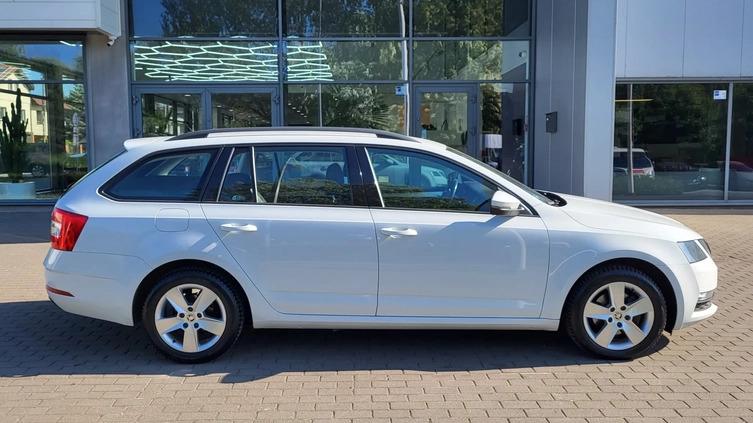 Skoda Octavia cena 62900 przebieg: 167710, rok produkcji 2020 z Nowe Warpno małe 781